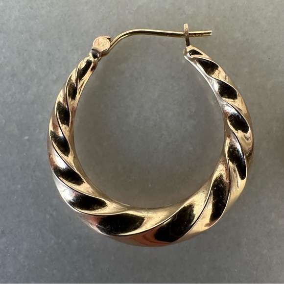 14k Solid Gold Twisted Hoop Earrings - Picture 5 of 16